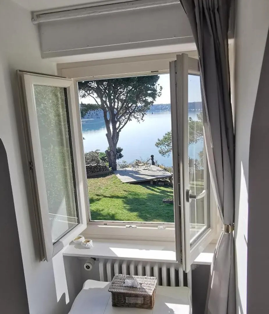 Homestay Les Pieds Dans L'Eau Apartment Saint-Malo France